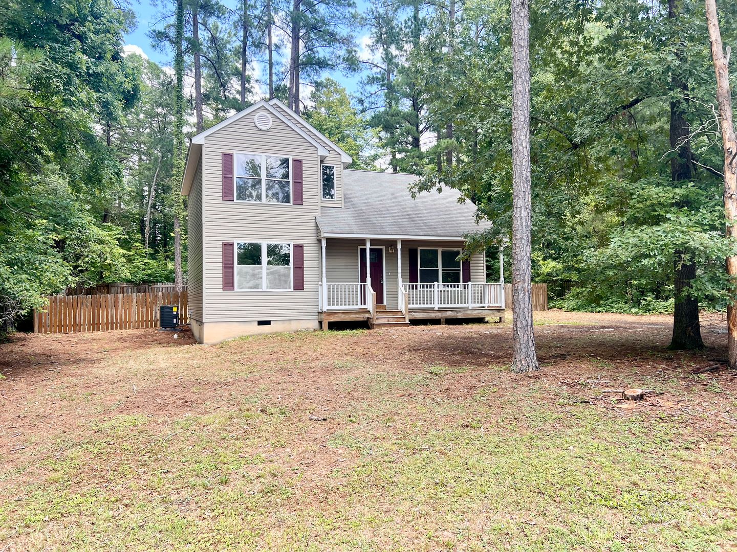 Palmyra House: 939 Jefferson Drive