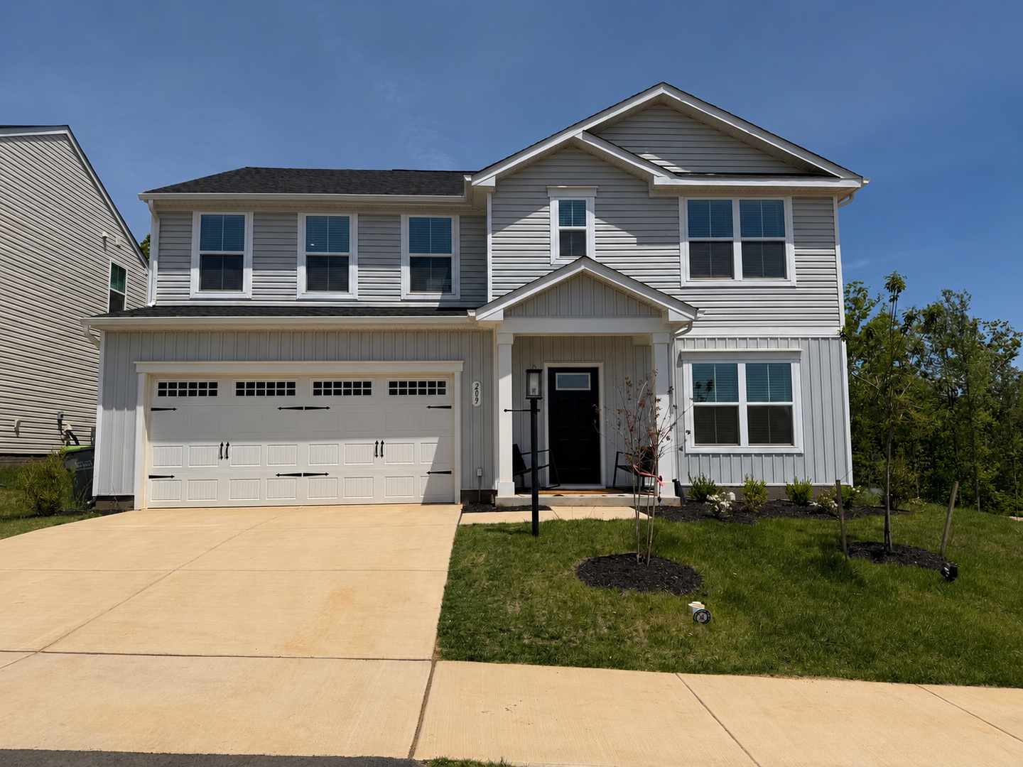 Barboursville House: 209 Arches Lane