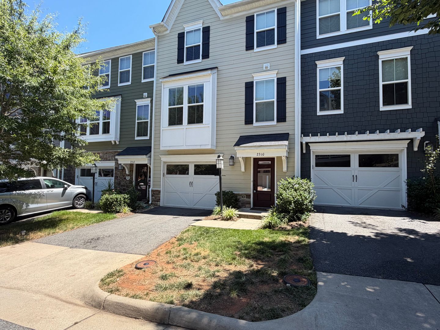 2310 Avinity Court 2 of 12