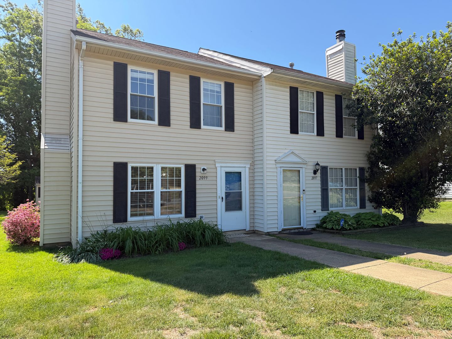 Charlottesville Townhome: 2099 Commonwealth Drive