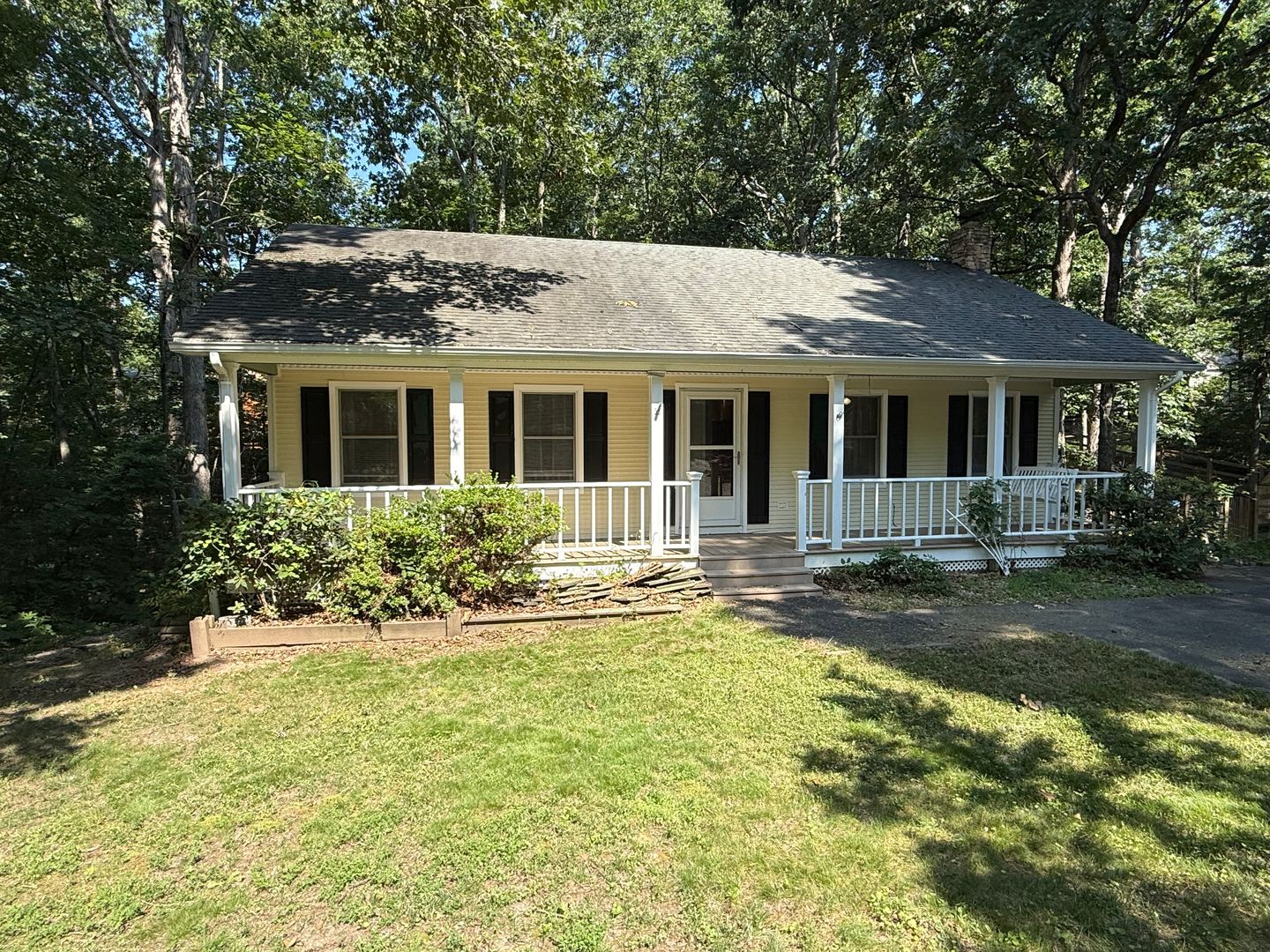 Palmyra House: 678 Jefferson Drive