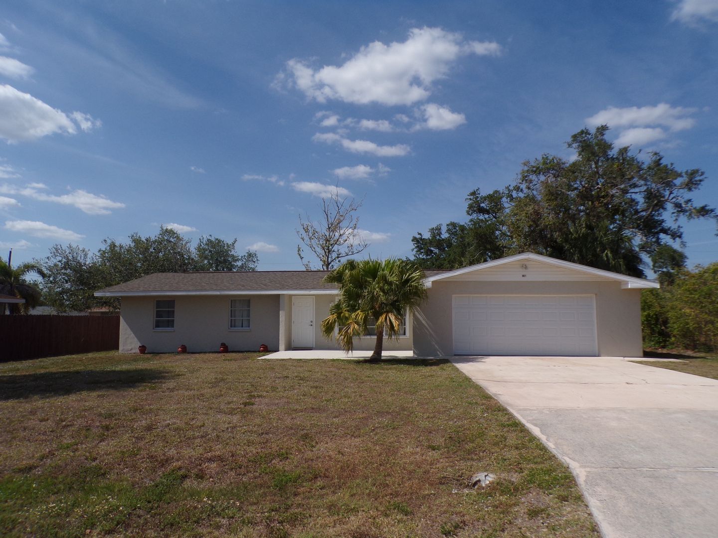 Port Charlotte House: 1148 Salina Ave