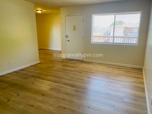 Beautifully Updated 2-Bedroom Apartment with Large Balcony & Modern Finishes – photo 1