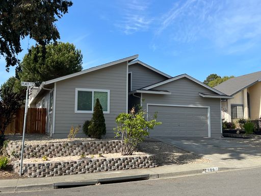 Fully Renovated 4 Bedroom 2 Bath Single Family Home – photo 1