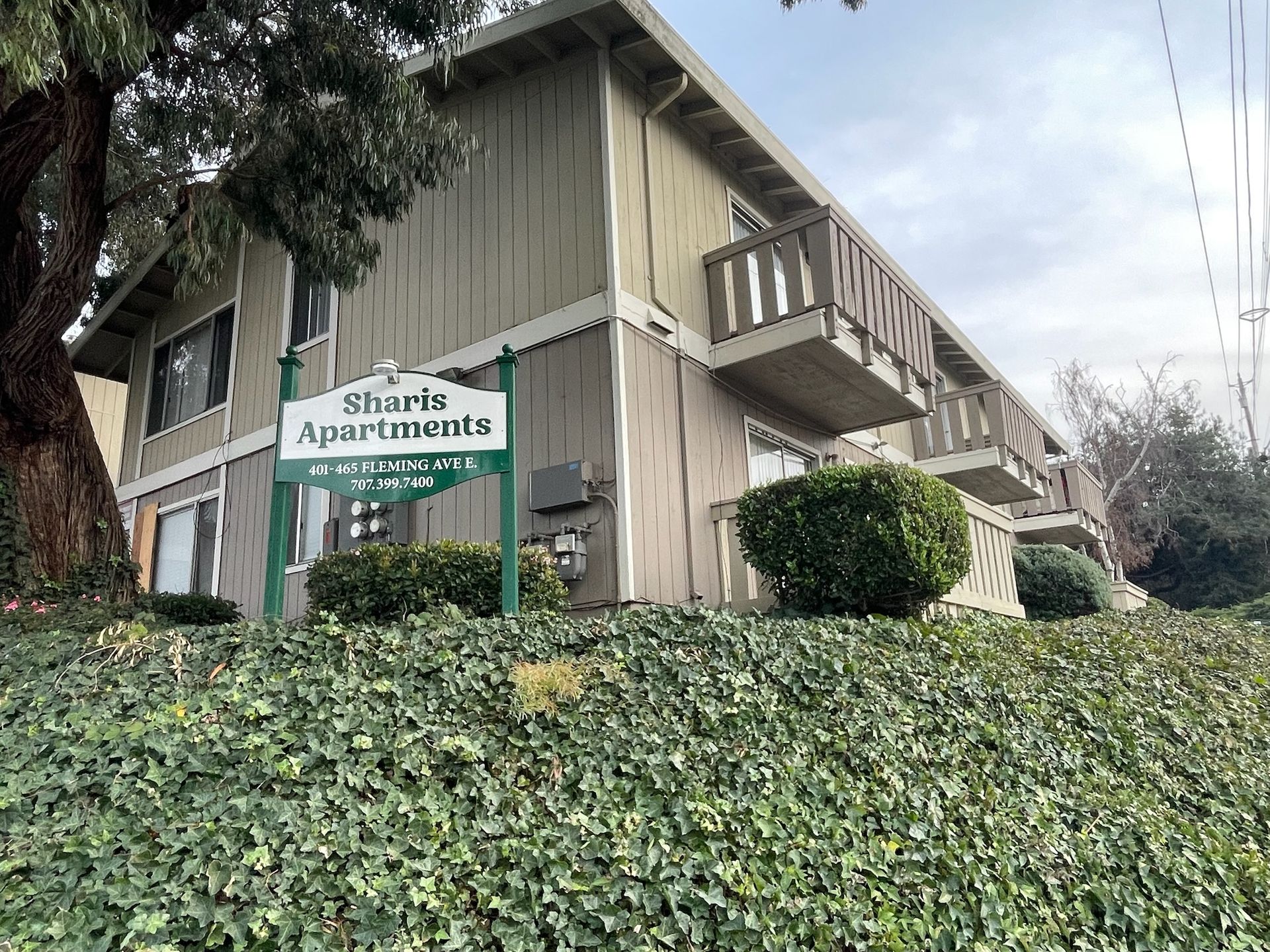 Vallejo Apartment: 401-465 Fleming Ave E.