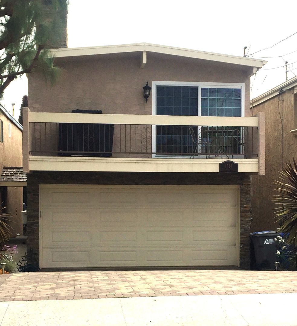 Redondo Beach House: 1714 Wollacott Street