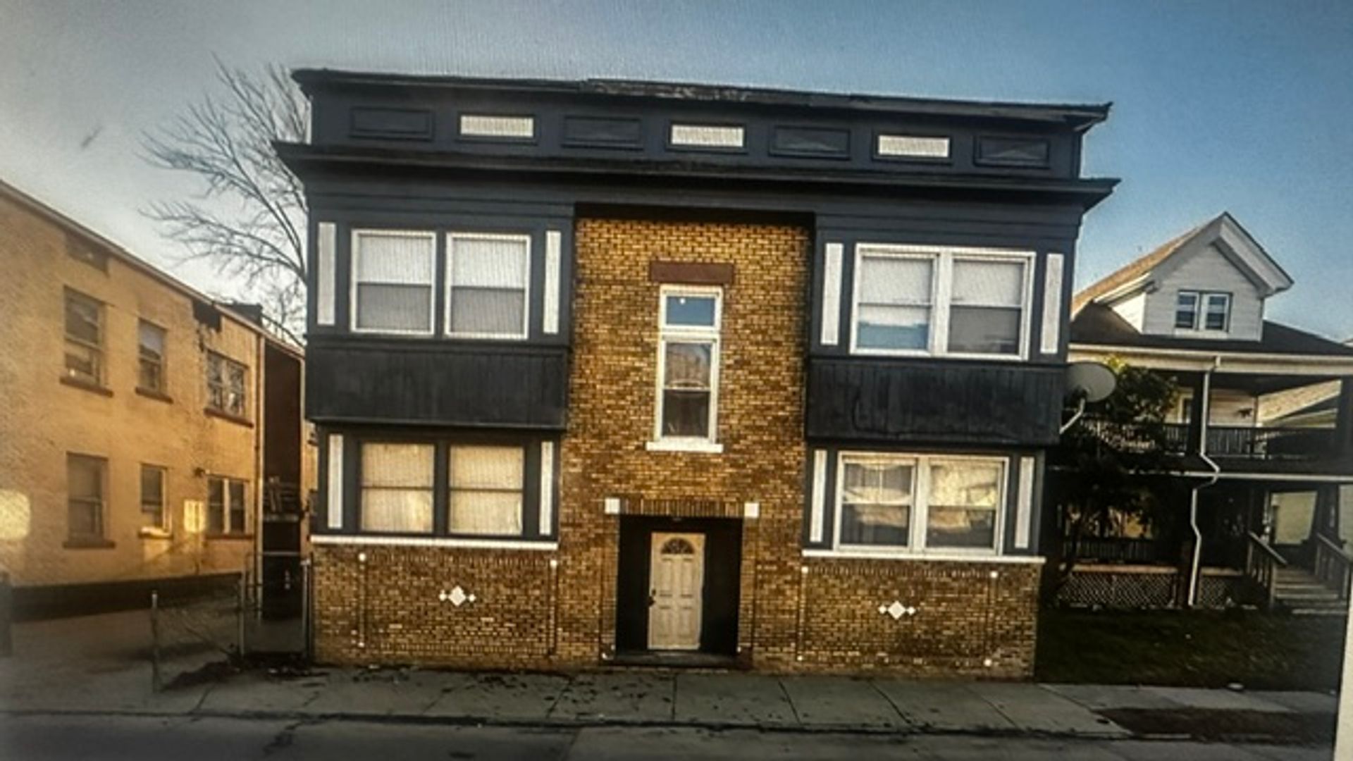 Cleveland Apartment: 12014 Iowa