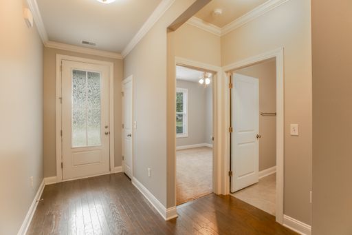 Listing photo thumbnail