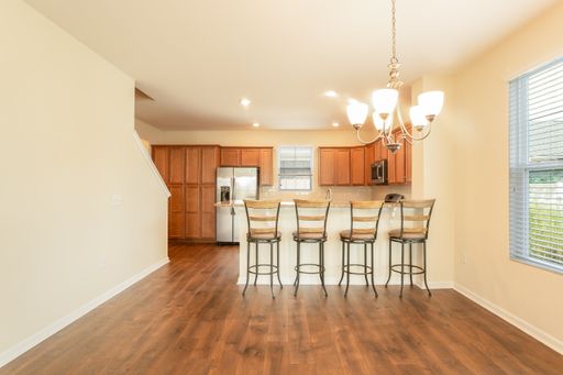 Listing photo thumbnail