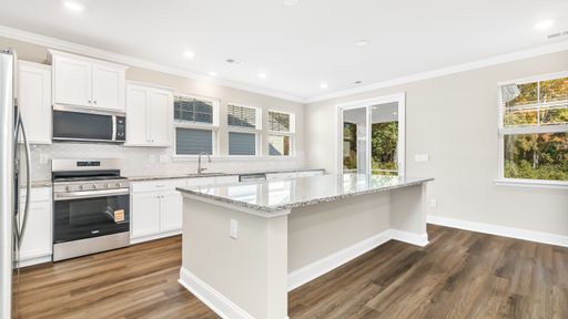 Listing photo thumbnail