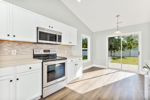 Listing photo thumbnail