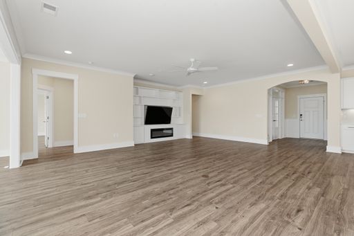 Listing photo thumbnail