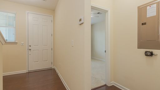 Listing photo thumbnail