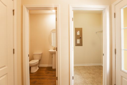 Listing photo thumbnail