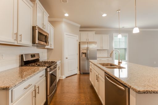 Listing photo thumbnail