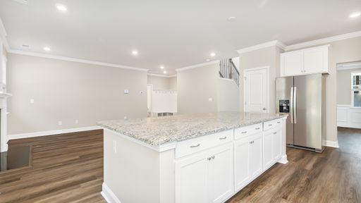 Listing photo thumbnail