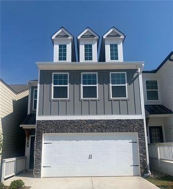 Pristine Single Family Home Minutes from DT Woodstock
