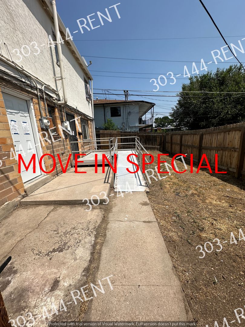 Denver Apartment: 4862 West 13th Avenue