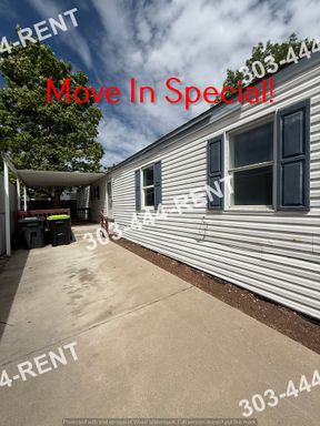 1ST MONTH FREE!!! 3 Bedroom & 2 Bathroom in Thornton's Riverdale Farms Subdivision – photo 1