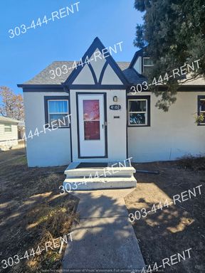 Back to School Special!! Globeville Home for Rent --- Won't Last Long! – photo 1