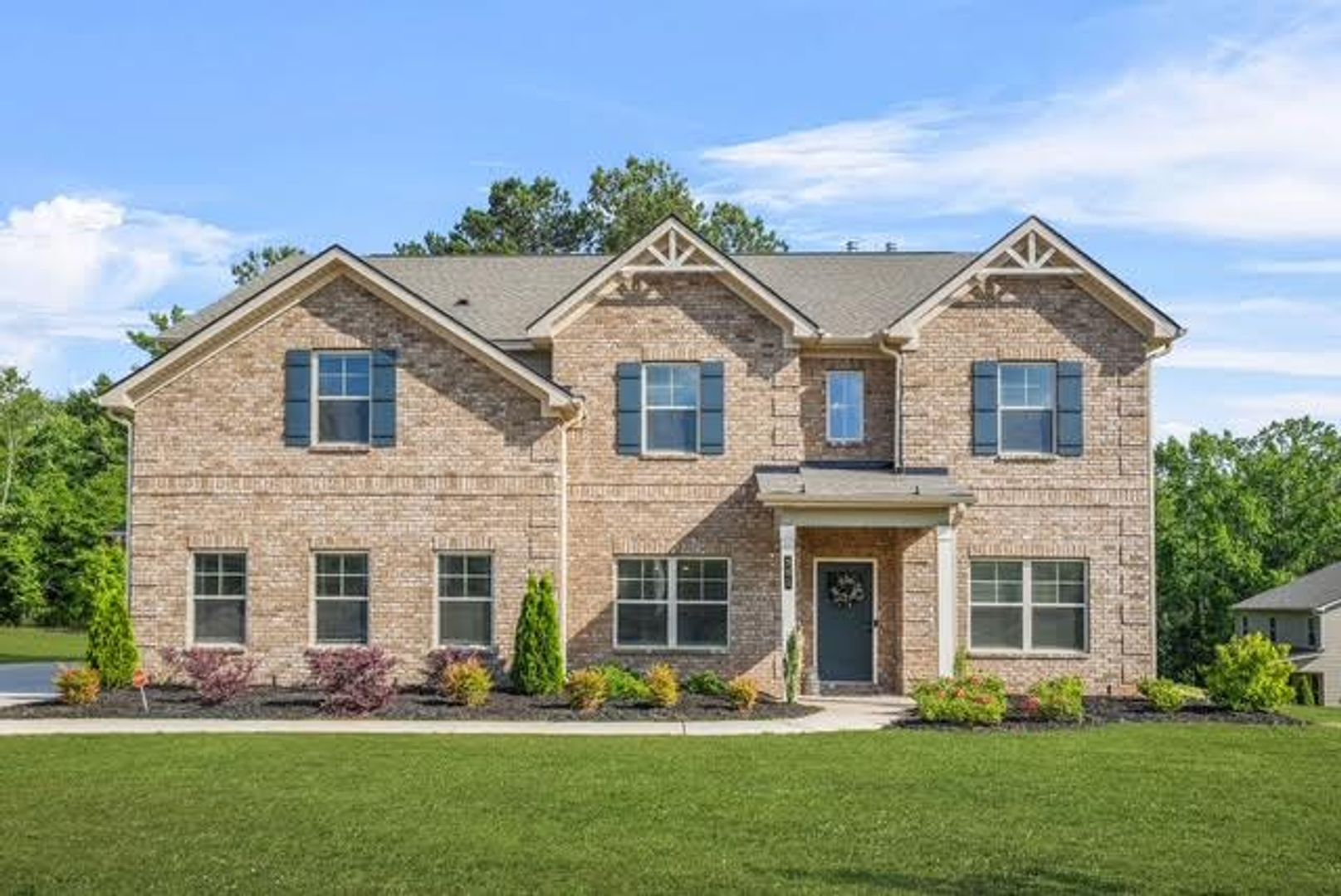 HAMPTON House: 361 TRADITIONS LANE