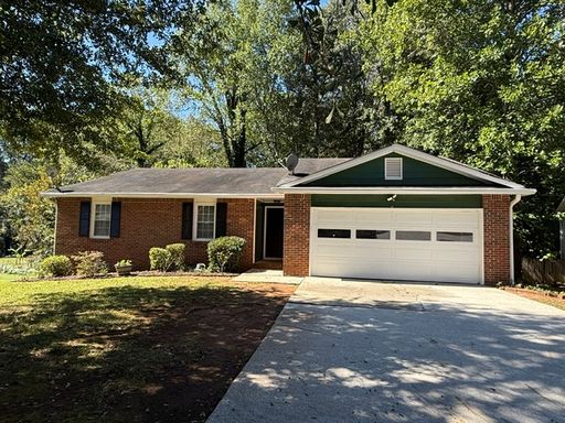 3 Bedroom Rental – 1239 AUTUMN HILL LANE, STONE MOUNTAIN, GA 30083