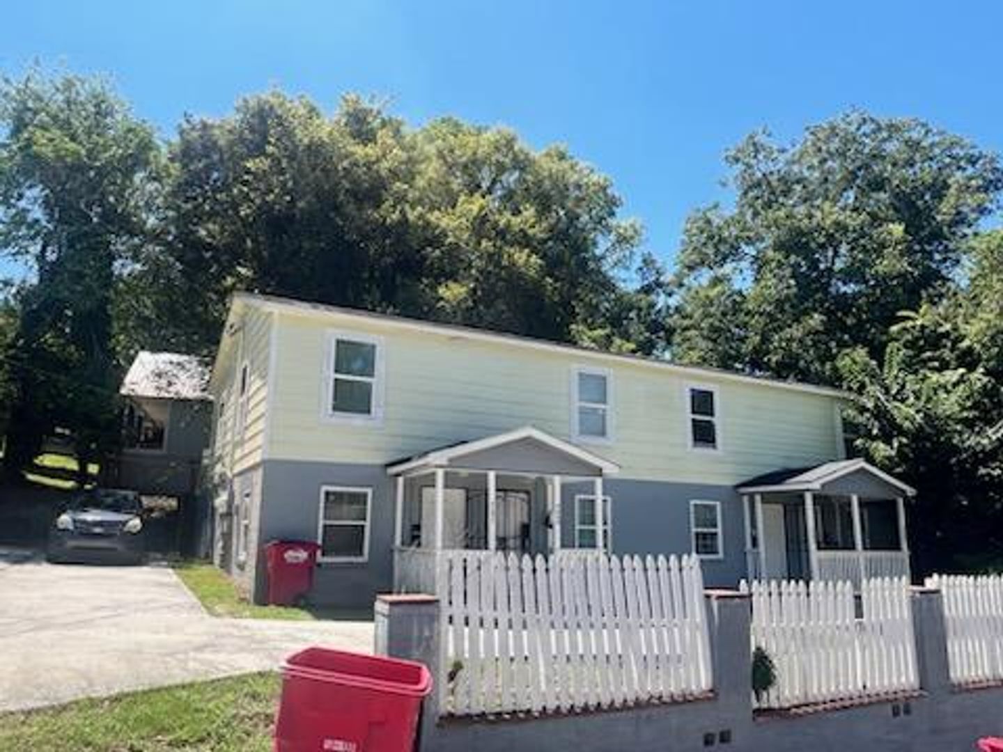 2202 ROOSEVELT AVENUE