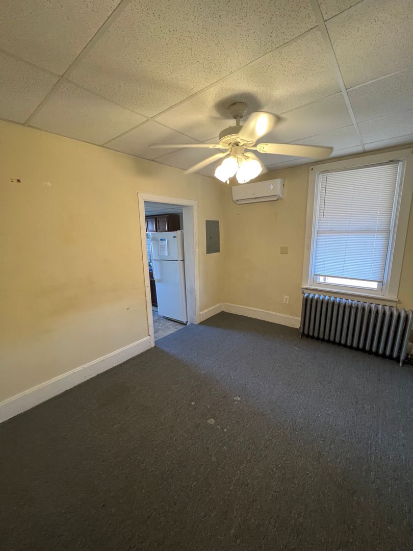 Middletown Apartment: 114 N. Union Street