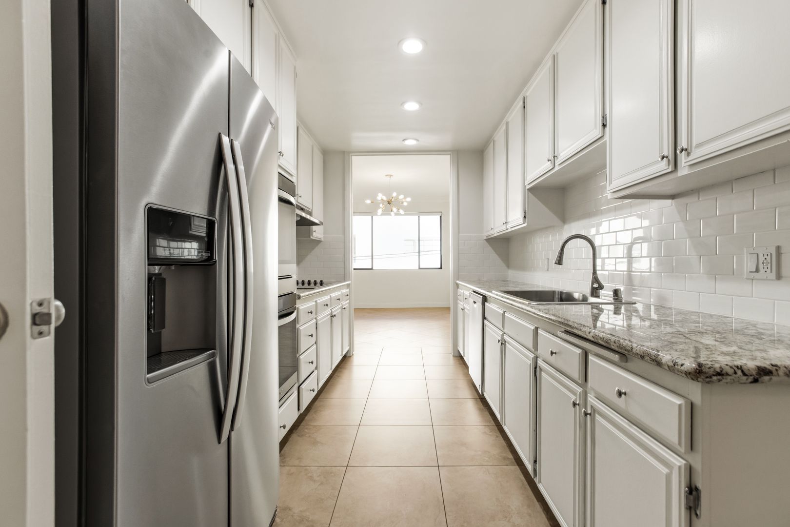 Beverly Hills Apartment: 430 N. Maple Drive