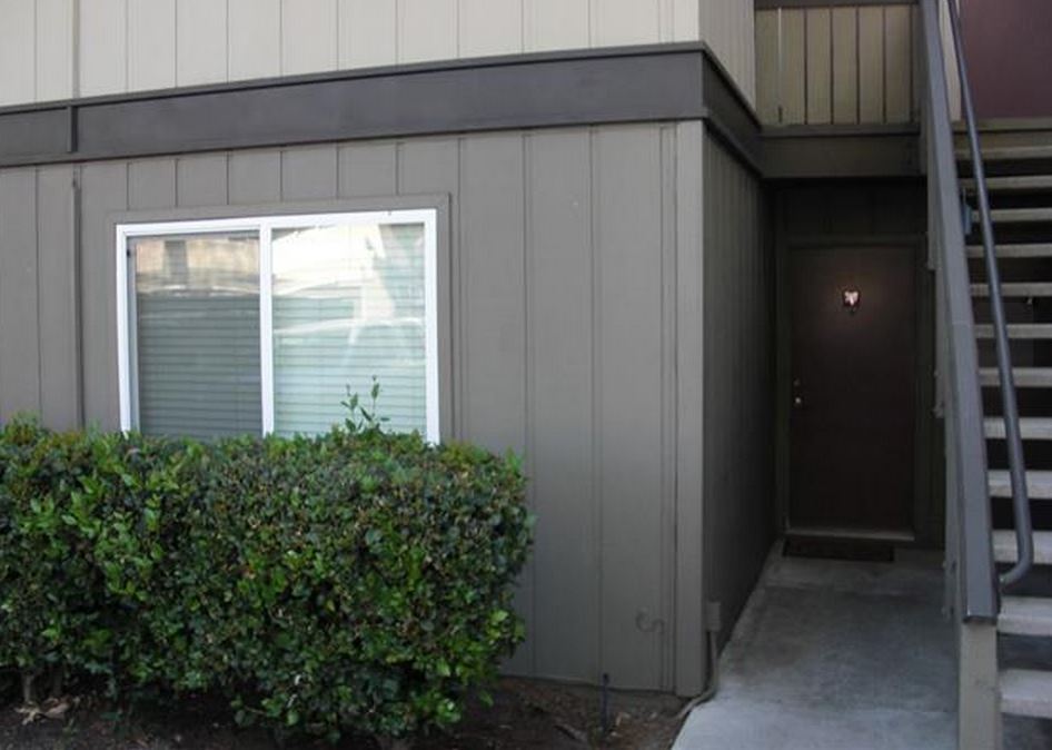 Walnut Creek Apartment: 361 Masters Ct