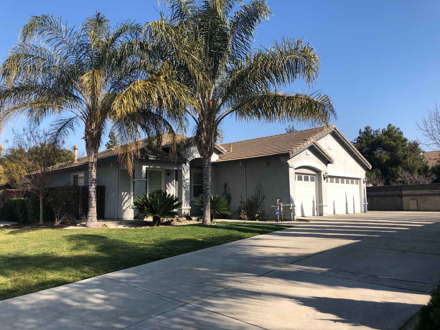 Brentwood House: 1385 Brookdale Court