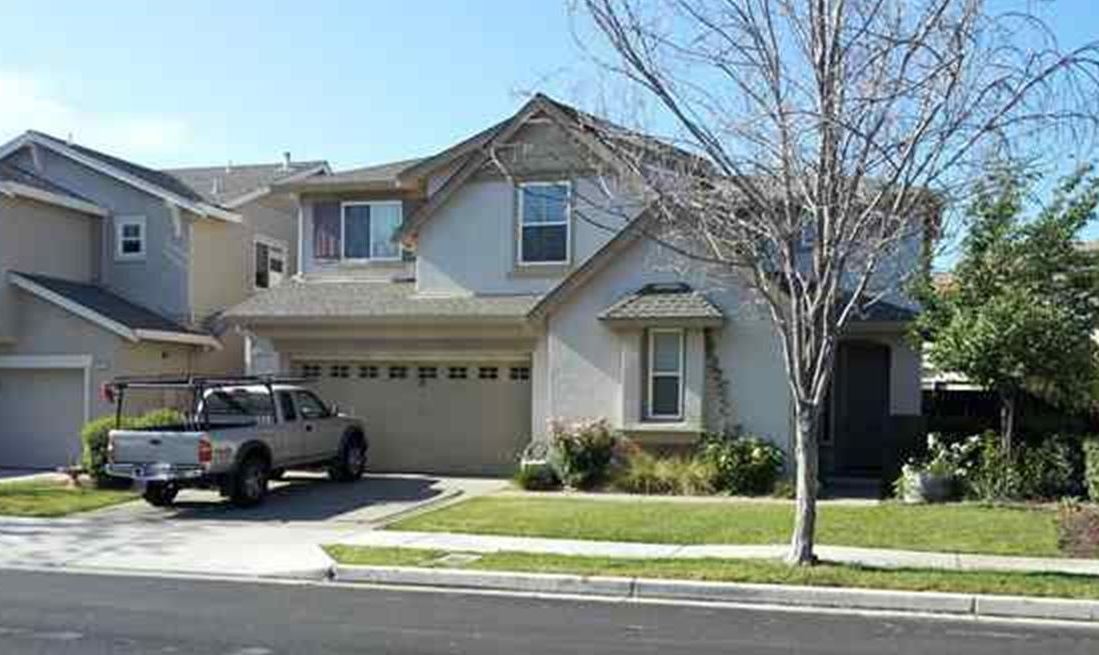 Brentwood House: 585 Ash Street