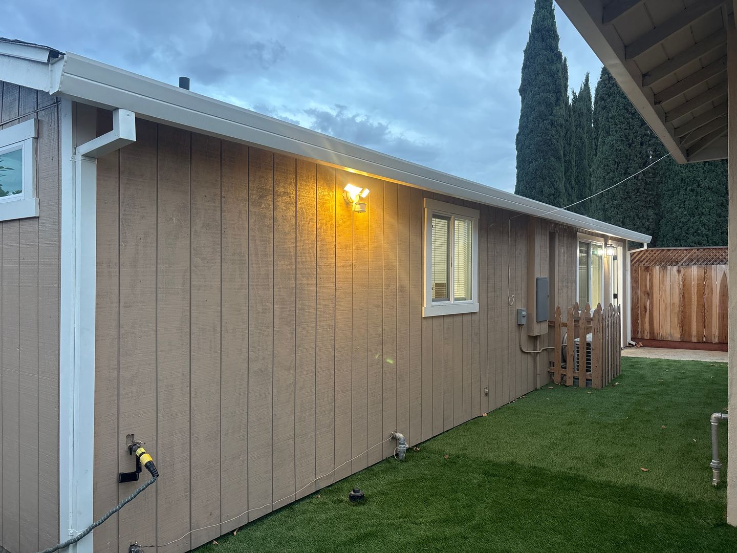 Brentwood House: 1378 Windsor Way Unit B