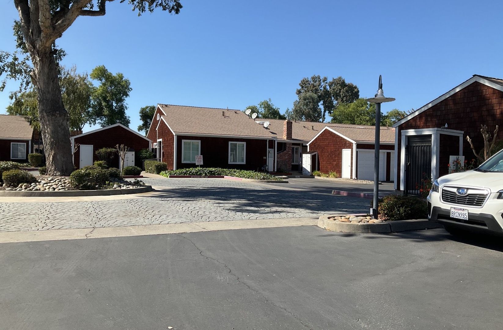 Stockton House: 6449 Embarcadero Drive