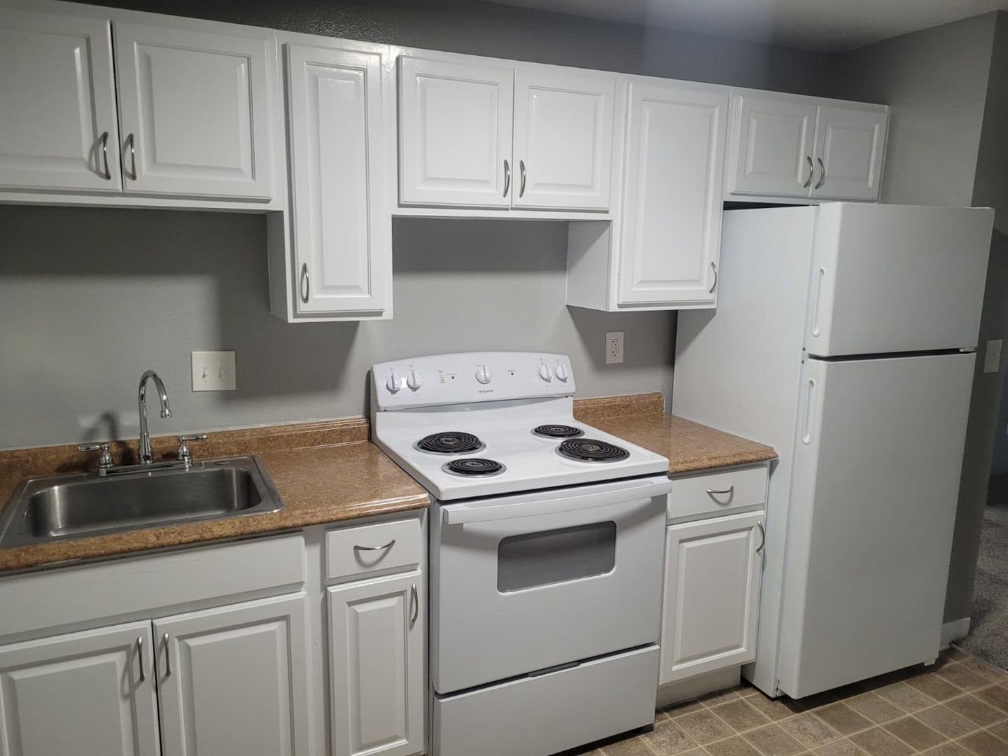 Kennewick Apartment: 505 S. Olympia St