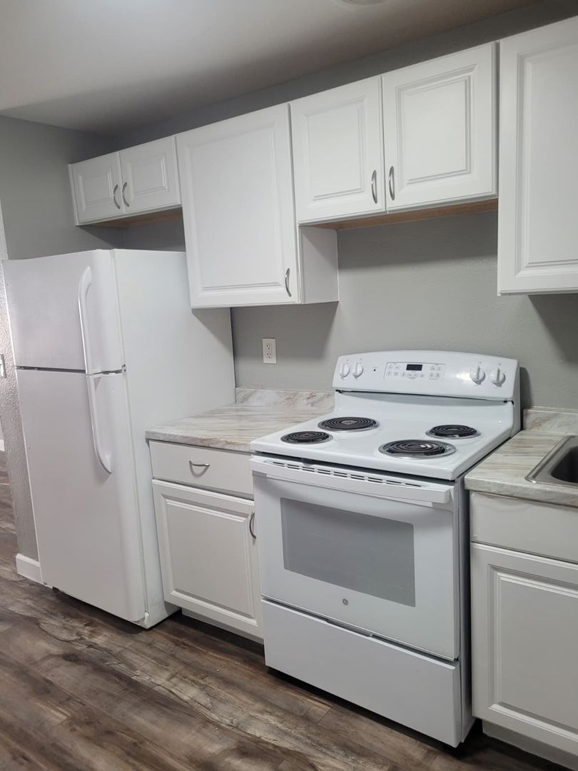 Kennewick Apartment: 505 S. Olympia St
