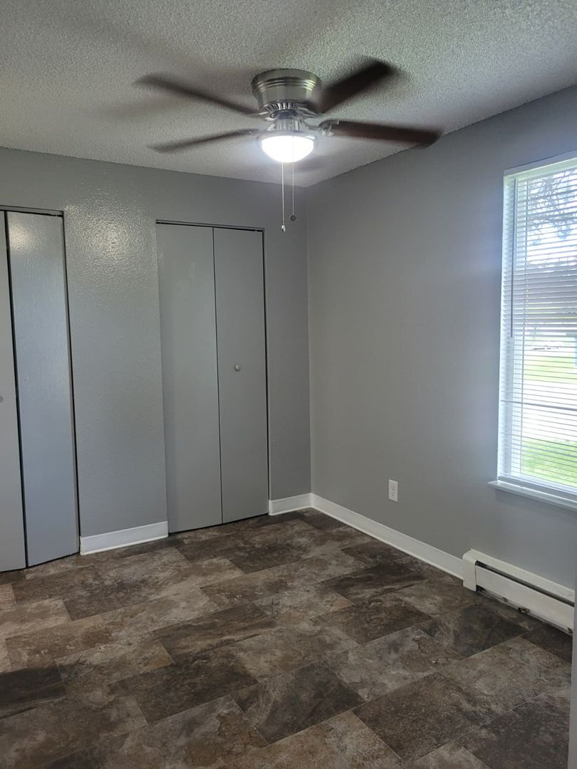 Kennewick Apartment: 601 S. Kent St.
