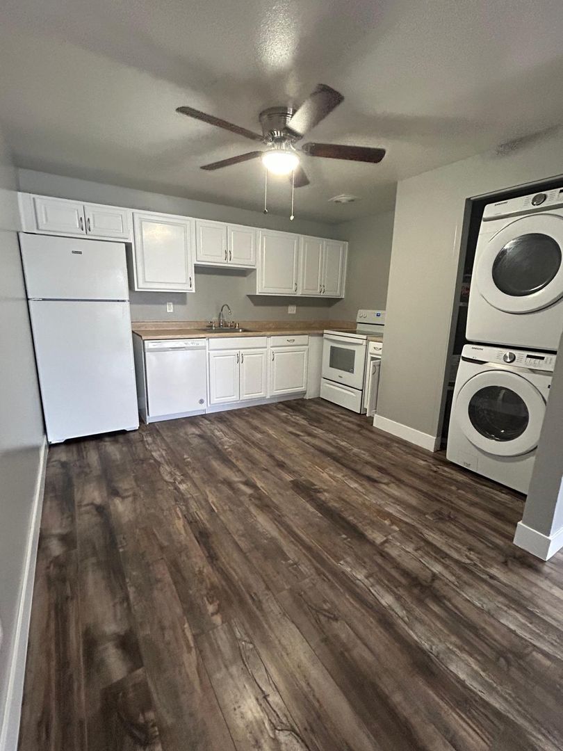 Kennewick Apartment: 505 S. Olympia St