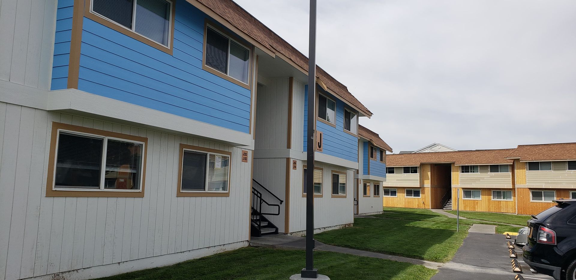 Kennewick Apartment: 601 S. Kent St.