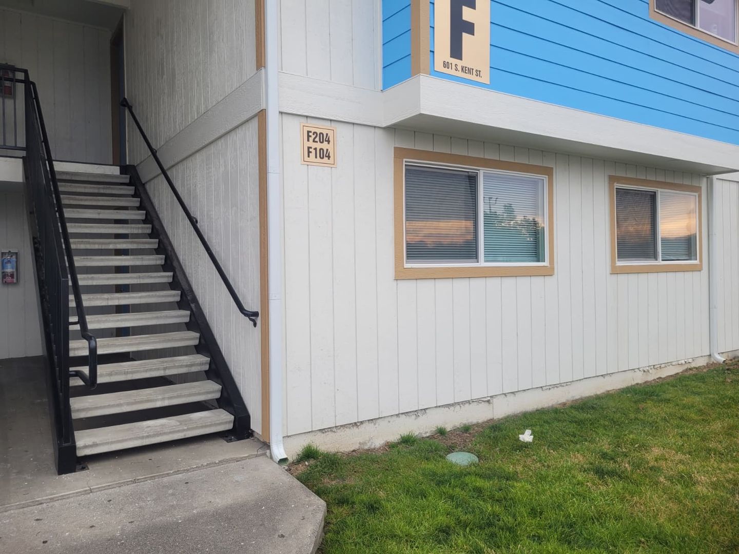 Kennewick Apartment: 601 S. Kent St.