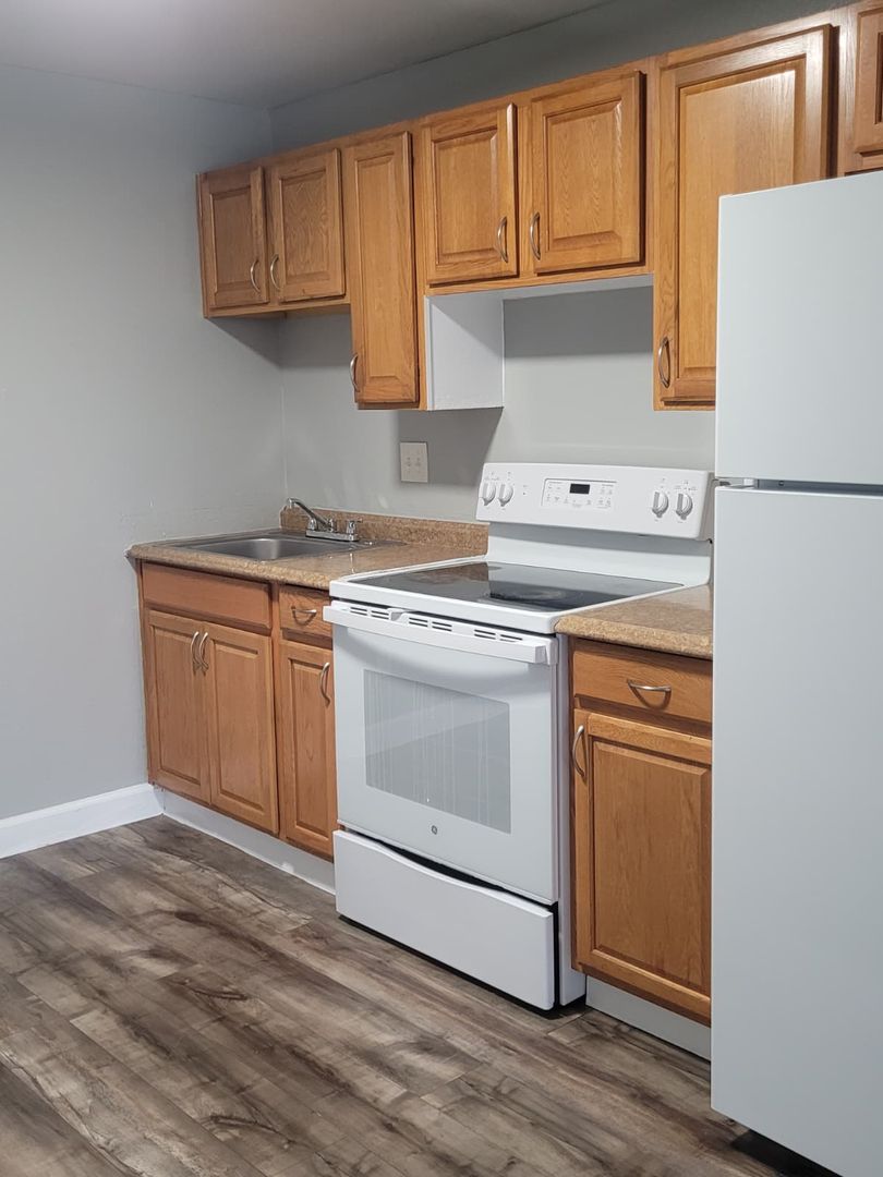 Kennewick Apartment: 505 S. Olympia St