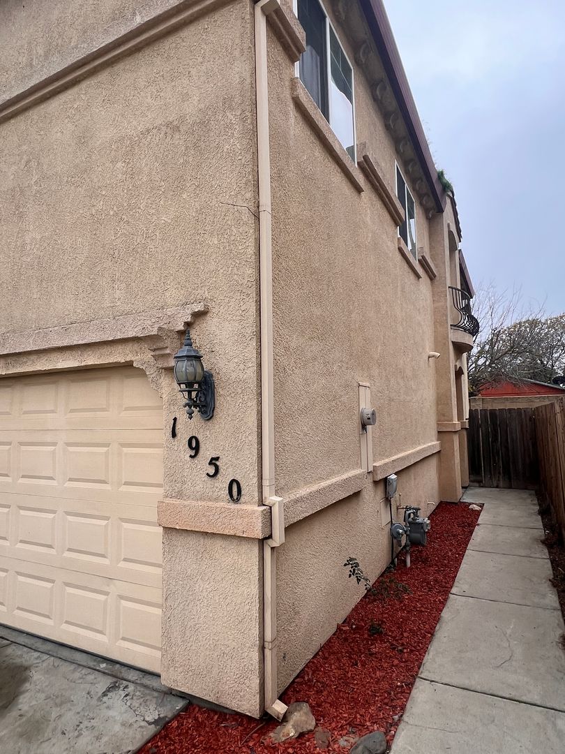 Atwater House: 1950 Green Sands