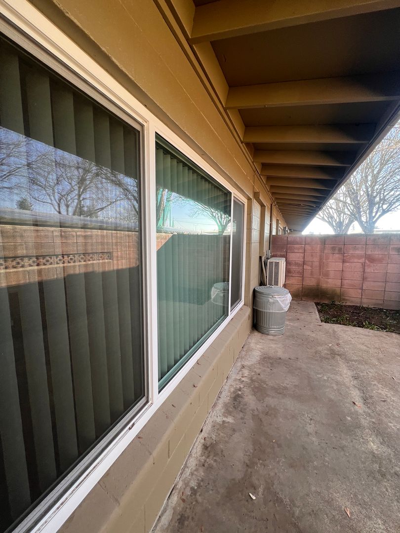 Modesto Apartment: 2012-2100 Wylie Dr.