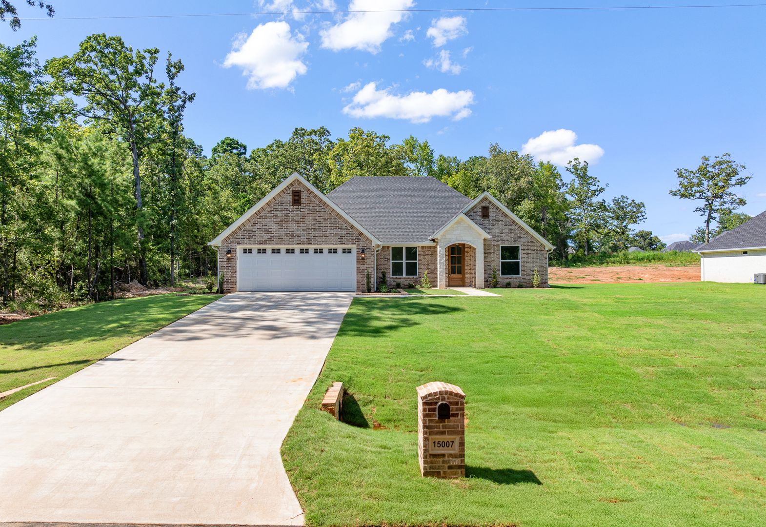 Flint House: 15007 CR 1198