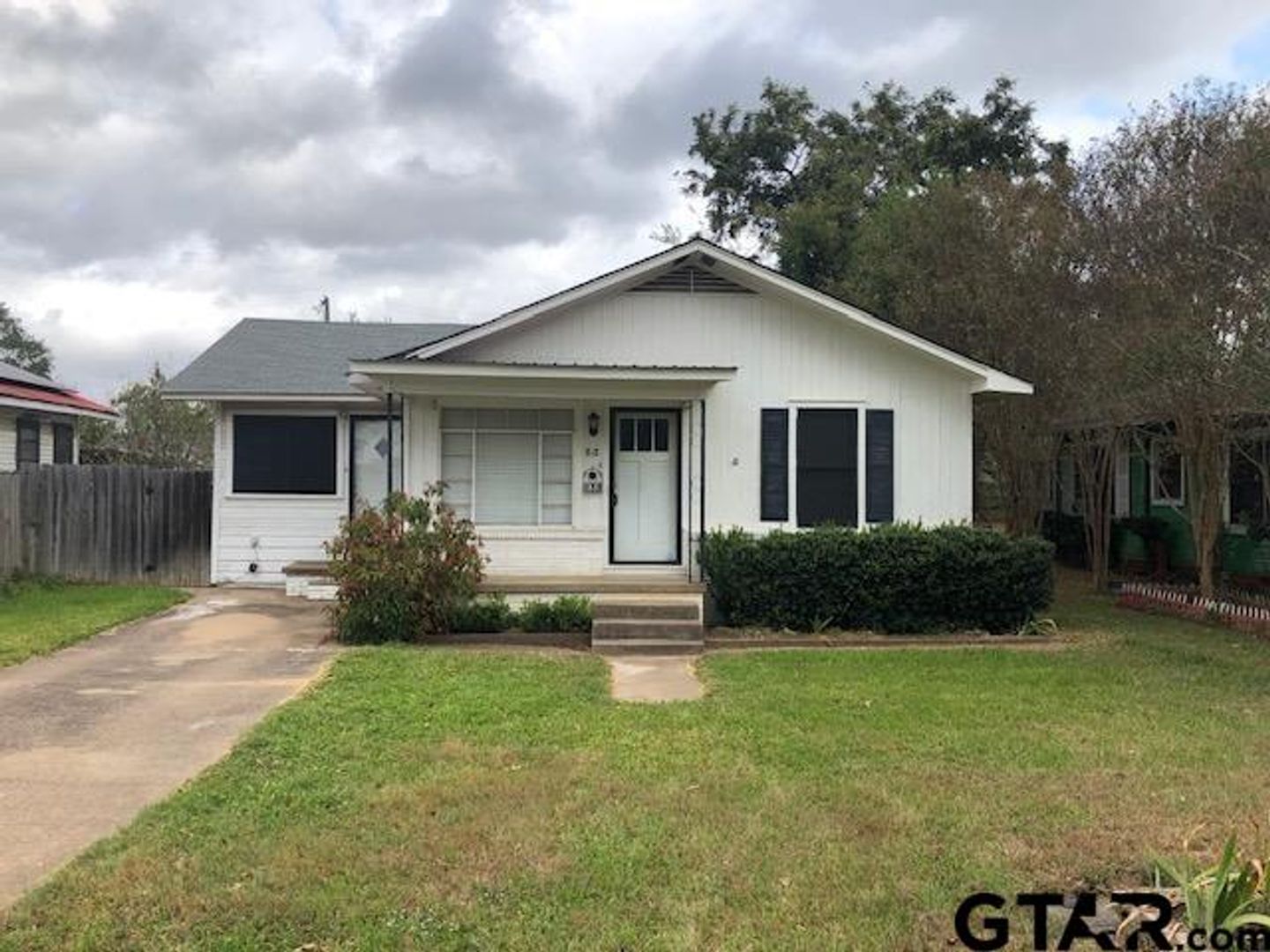 Tyler House: 818 Howard Street