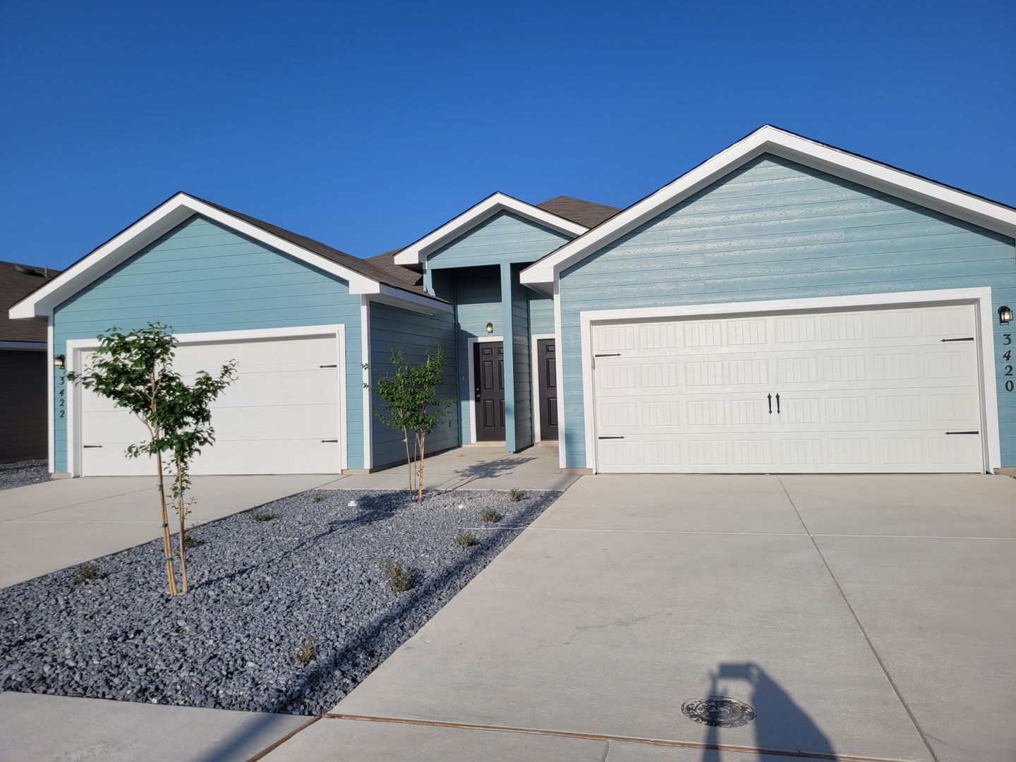 Seguin Multiplex: 3420 Scott Circle