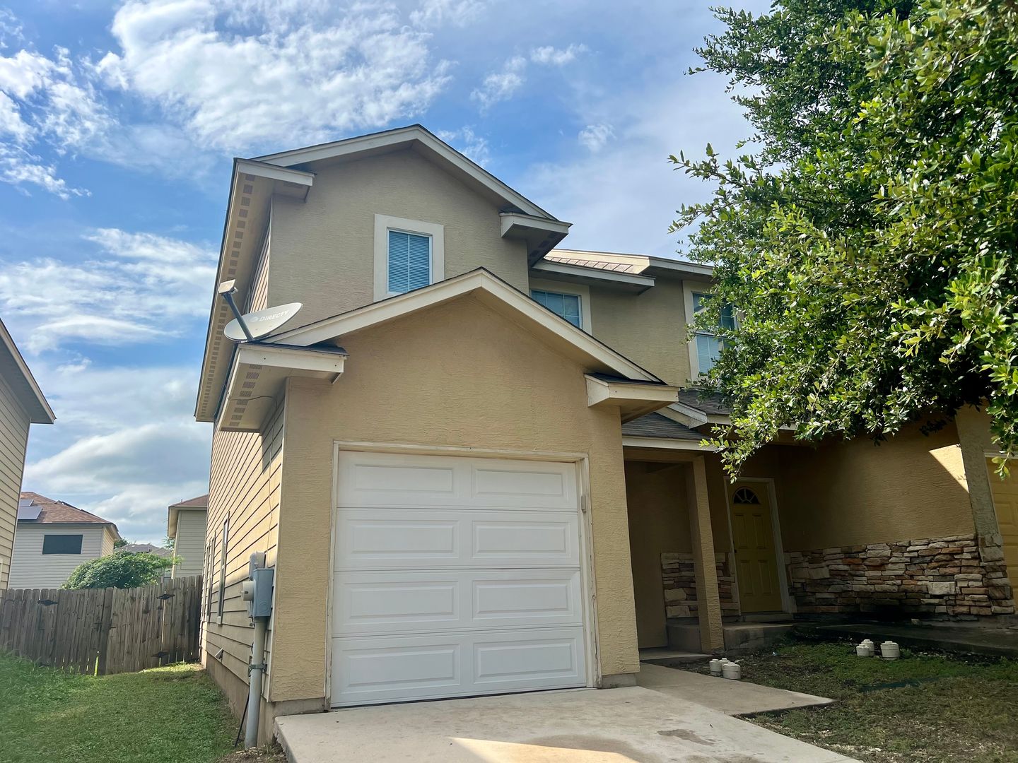 San Antonio Townhome: 5107-5109 Flipper Dr