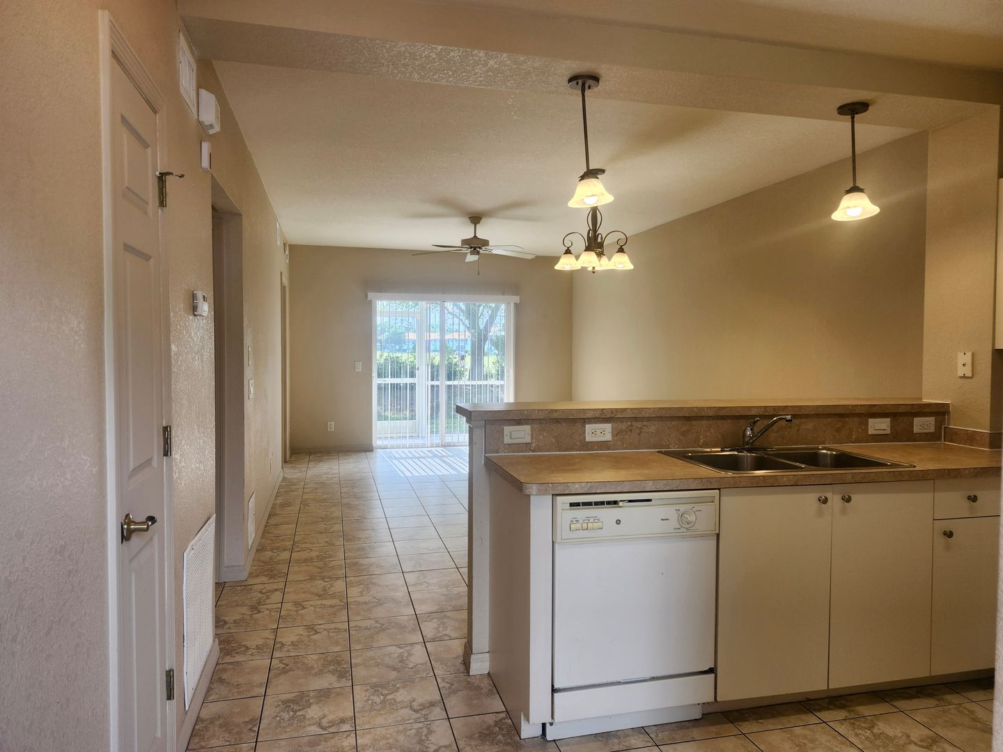 Punta Gorda Condo: 1490 San Cristobal Ave