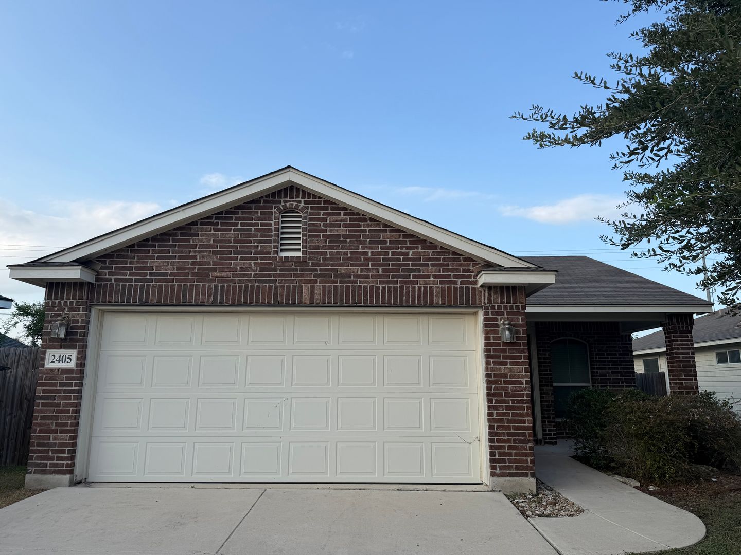 New Braunfels House: 2405 N Ranch Estates Blvd