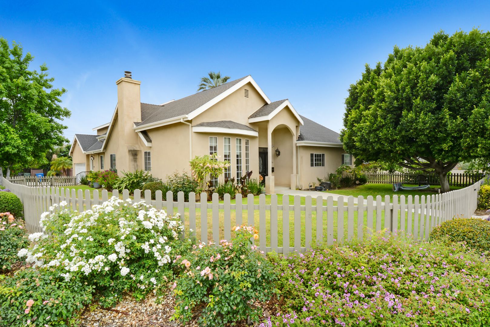 Glendora House: 456 Myrtle Ave